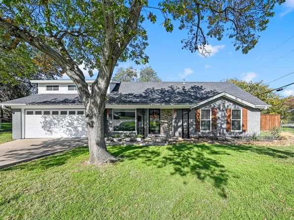 5737 Jane Anne St, Fort Worth, TX 76117