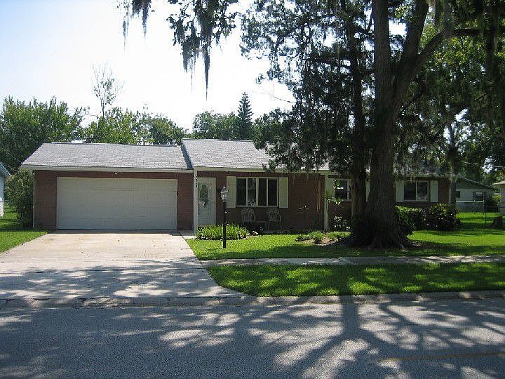 2259 Green St.