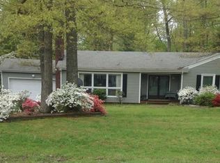 6924 N Hairpin Dr, Quinton, VA 23141