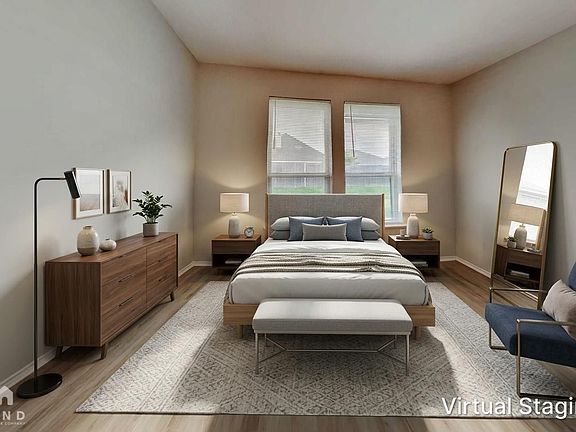 3rd image of 414 Jasmine Cir