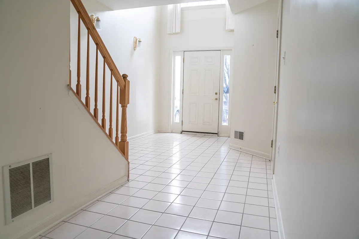 Downstairs entrance - 8369 Jovin Cir