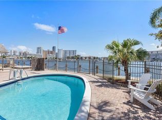 2200 Diana Dr APT 216, Hallandale, FL 33009