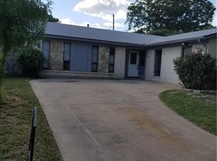 1704 Barron Ln, Fort Worth, TX 76112