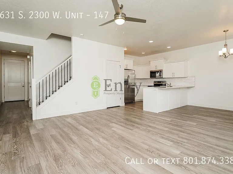 2631 S 2300 W #147 — Photo 5
