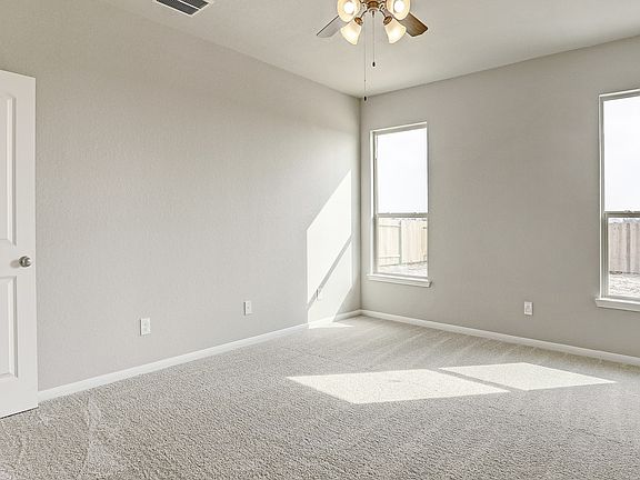Private master bedroom