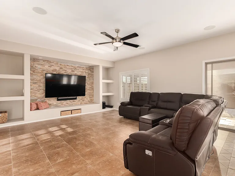 33836 N Pate Pl #33836 — Photo 17