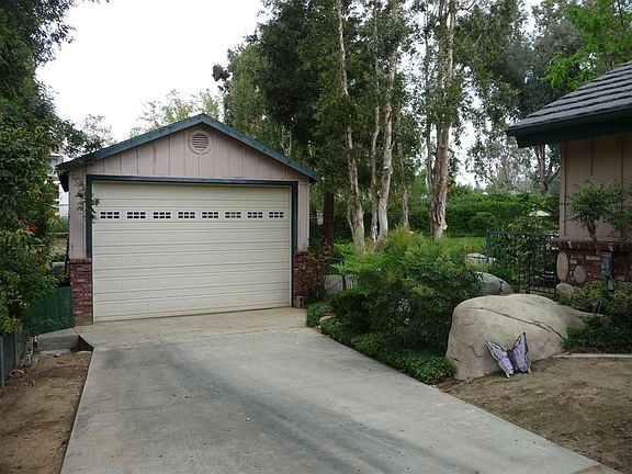 RV garage large enough for a Motorhome