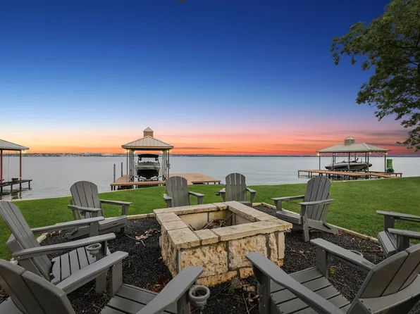 4414 Scenic Dr, Rowlett, TX 75088