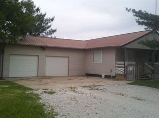 993 NE 800th Rd, Windsor, MO 65360