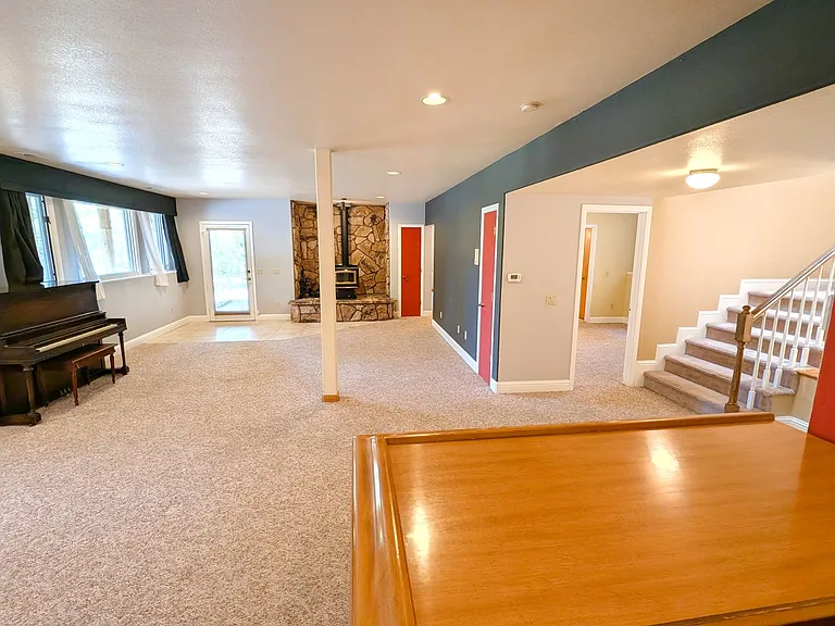 1291 Meadowlake Way — Photo 29