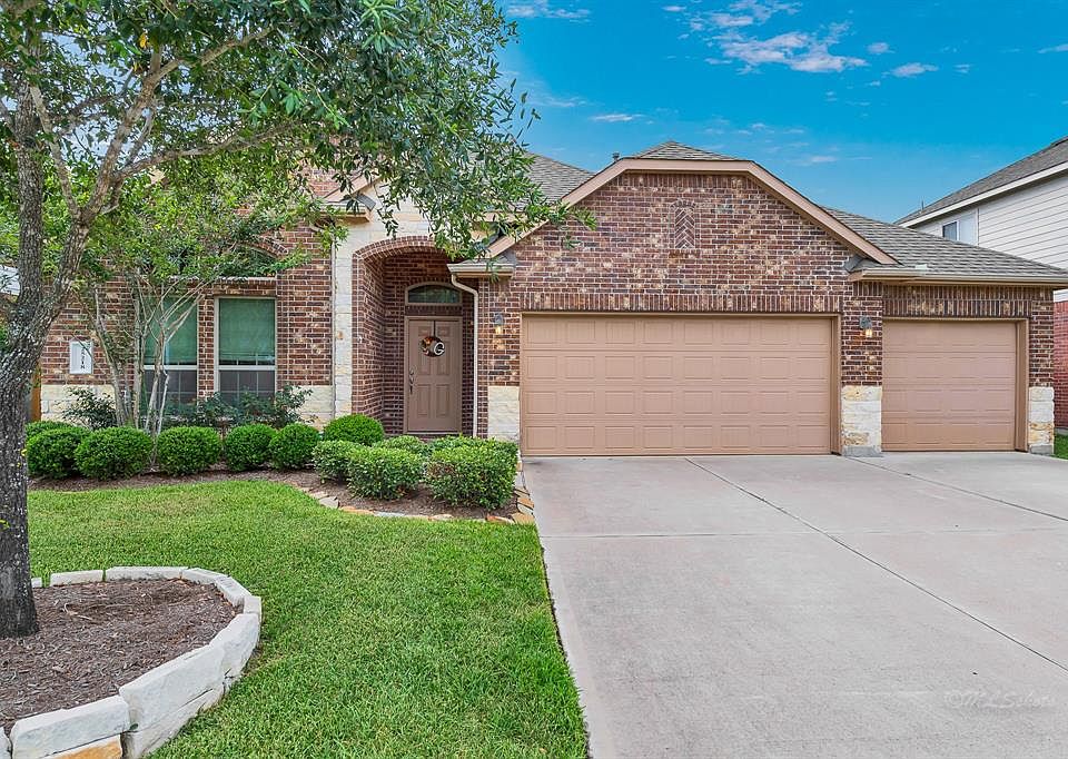 1st image of 25218 Kelton Hills Ln