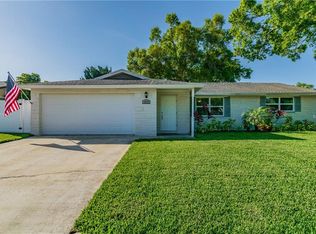 1973 Laurelwood Ln, Dunedin, FL 34698