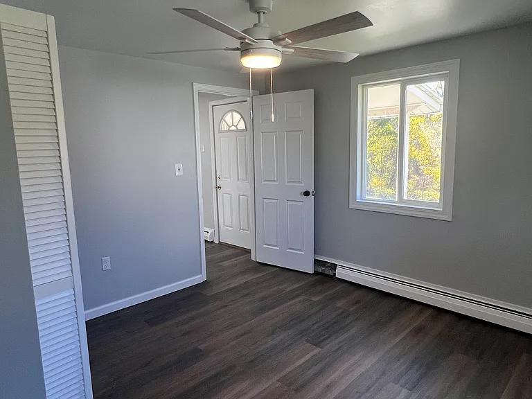 52 Hickory St — Photo 20