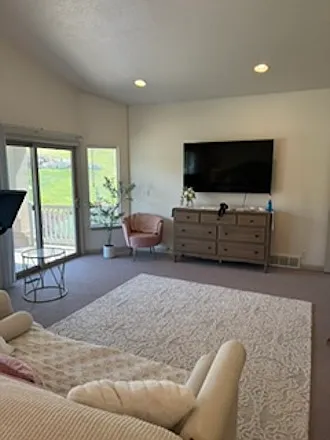 625 S Edgewood Dr E — Photo 57