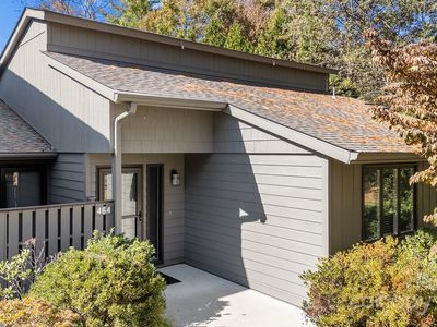 464 Crowfields Dr, Asheville, NC, 28803