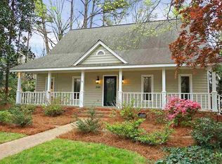 2416 Wentworth St, Raleigh, NC 27612