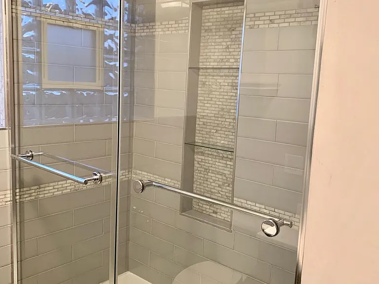3355 N Ottawa Ave #1 — Photo 6