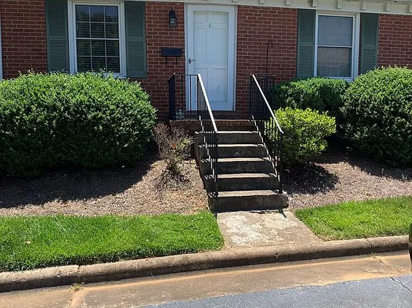 4620 E Lawndale Dr, Greensboro, NC 27455