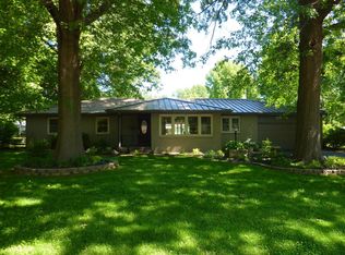 621 W Riverside St, Springfield, MO 65807