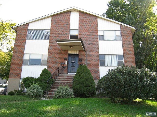 1st image of 473 Grand Ave