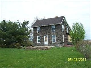 2nd image of 18297 Melms Rd
