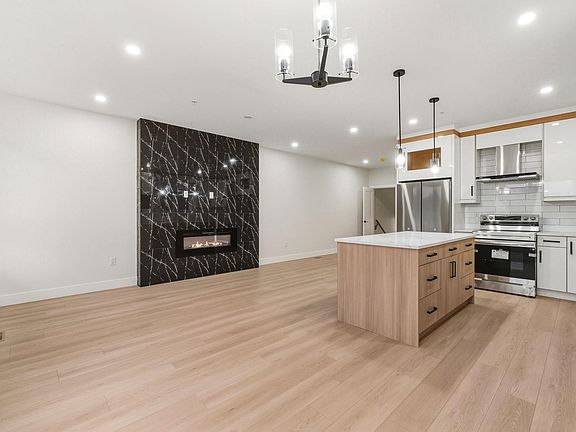 3rd image of 32529 Higginbottom Ct