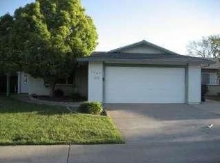1009 Azure Ct, Roseville, CA 95678