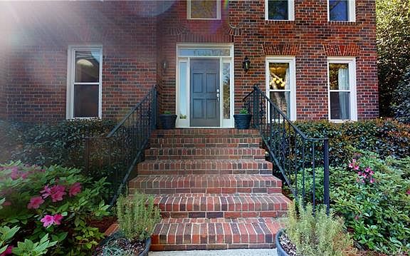 4th image of 19511 Sunnypoint Ct