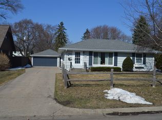7234 Clinton Ave S, Richfield, MN 55423