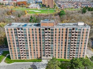 335 Driftwood Ave #707, Toronto, ON M3N 2P3