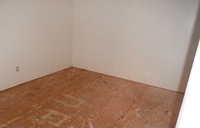 5th image of 2320 W Clifton St
