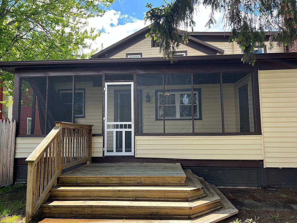 1st image of 108 6th St #1