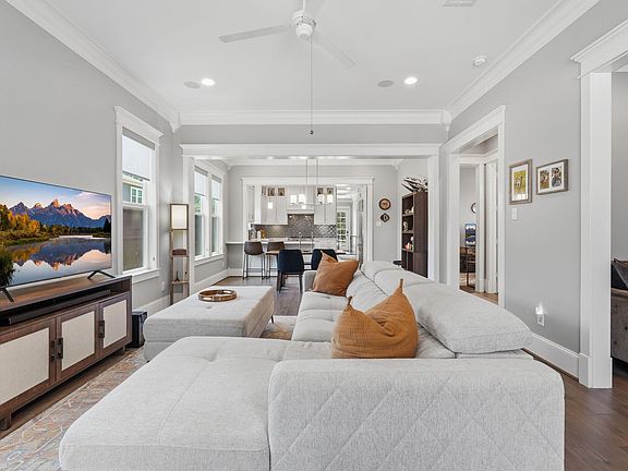 4th image of 39 Buddy Cox Ln