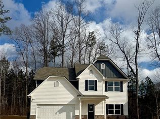 511 Charleston Pl, Villa Rica, GA 30180