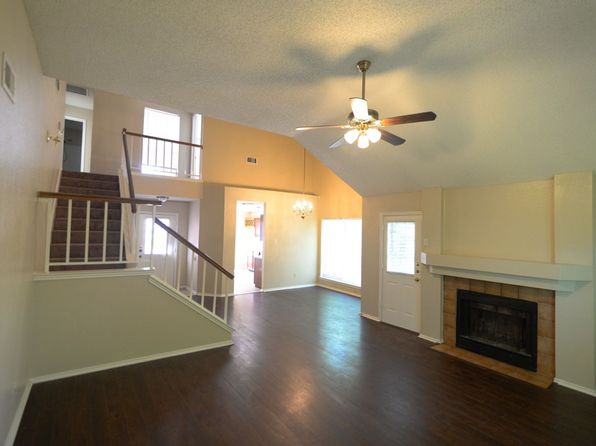 1152 Calvert Dr