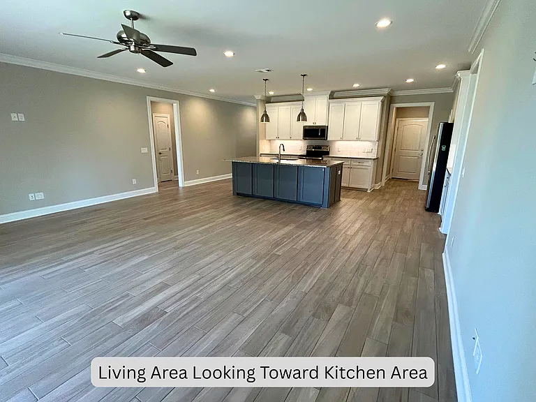 205 Nutgall Dr — Photo 10