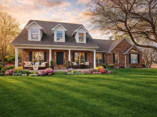 618 Oak Tree Cv, Cedar Hill, TX 75104