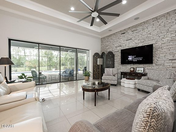 4th image of 35 River Chase Way
