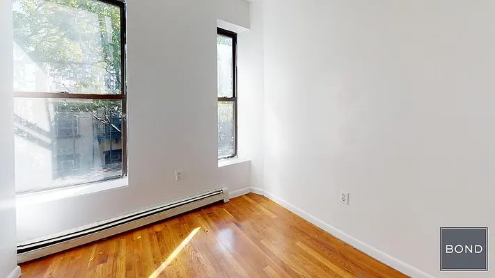 Rented by Bond New York | media 9