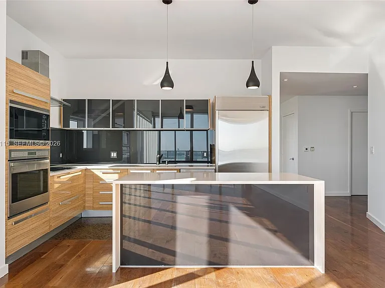 2020 N Bayshore Dr #3510 — Photo 13