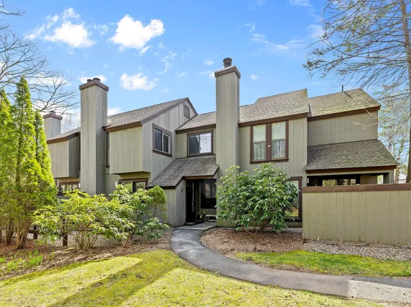 2 Willow Lane #2, Avon, CT 06001