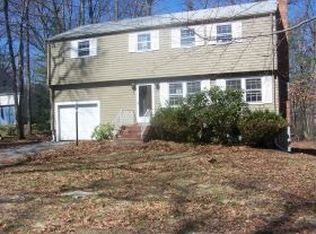 3 Matthew St, Andover, MA 01810