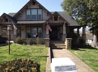 304 E Guardian St, Columbia, KY 42728