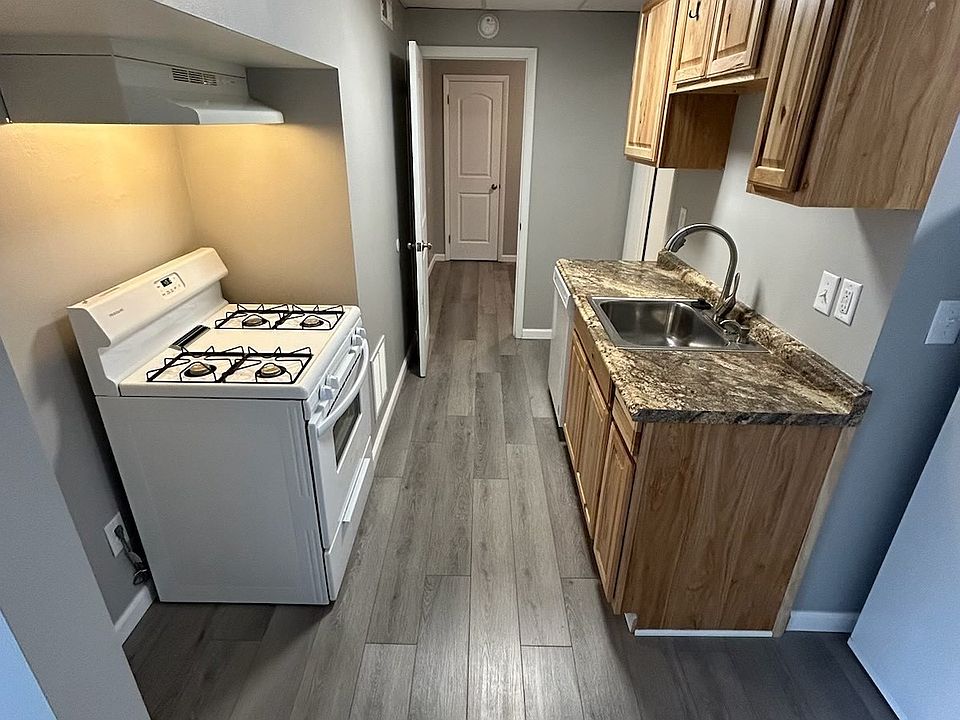 1st image of 612 Francis St
