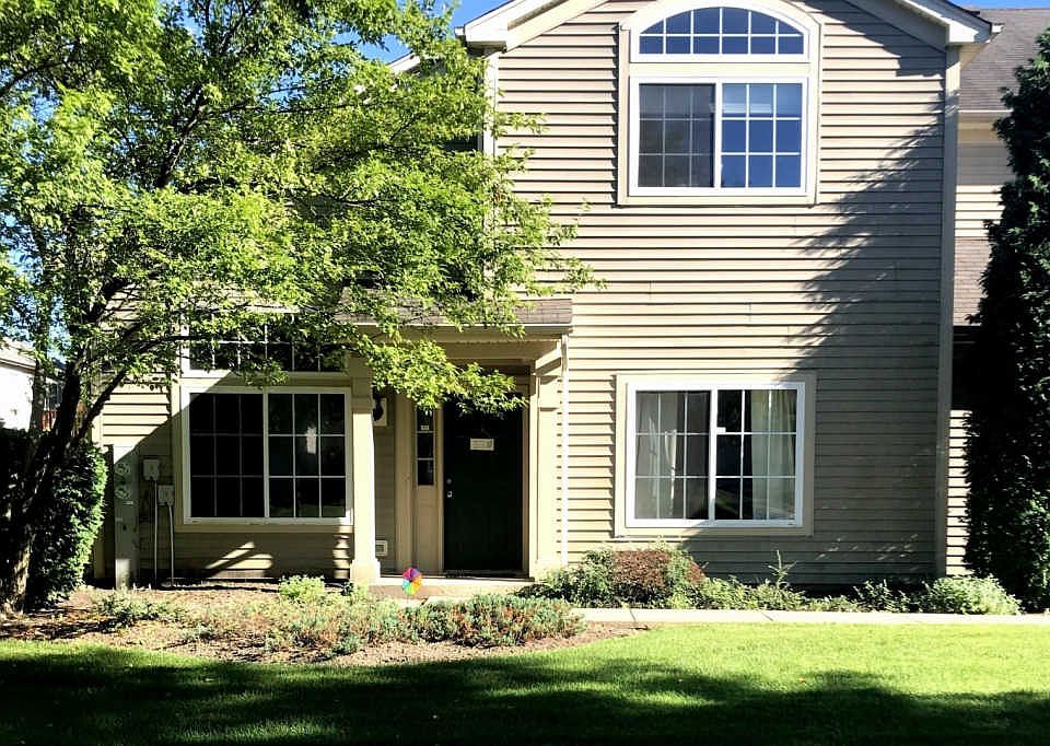 1st image of 3642 Roanoke Ave