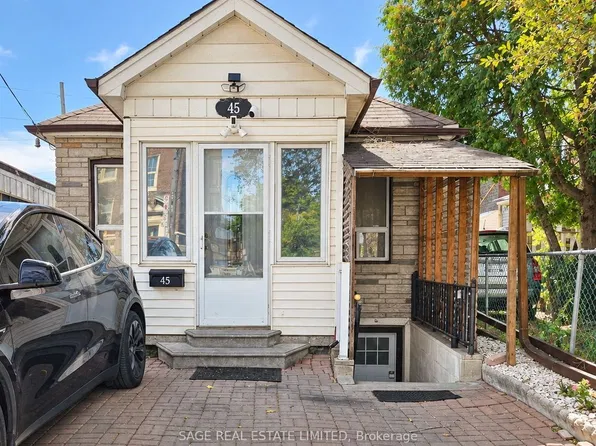 45 Turnberry Ave, Toronto, ON M6N 1P9