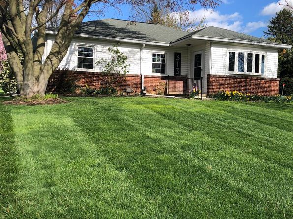 313 Crestline Dr, Willow Street, PA 17584