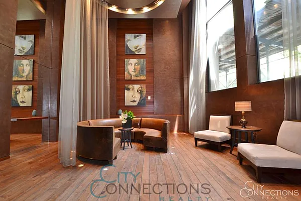 Rented by City Connections Realty | media 16