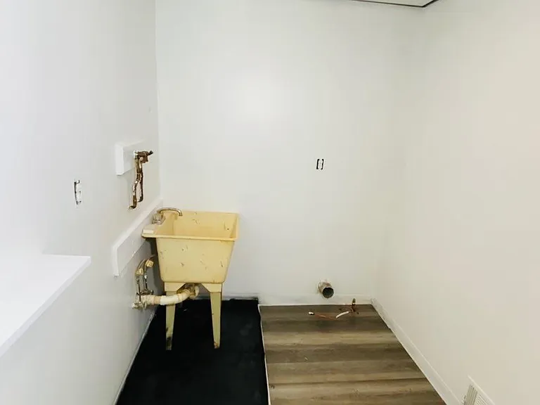 7 Solar St #2 — Photo 10