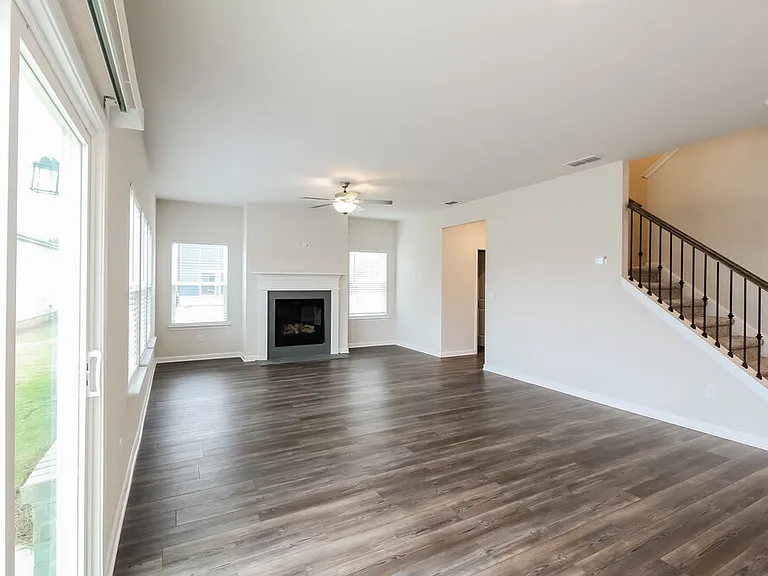 892 Milo Bay St — Photo 6